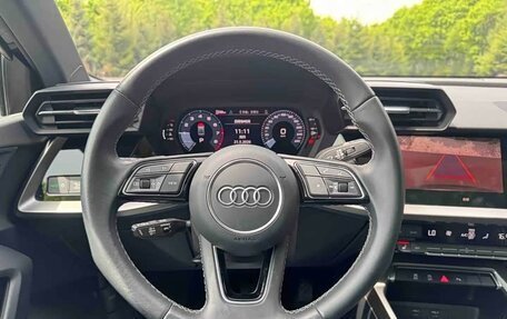 Audi A3, 2023 год, 2 300 000 рублей, 12 фотография