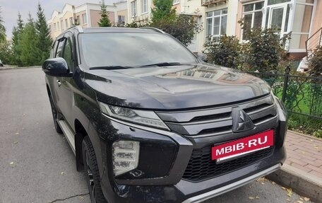 Mitsubishi Pajero Sport III рестайлинг, 2020 год, 4 390 000 рублей, 15 фотография