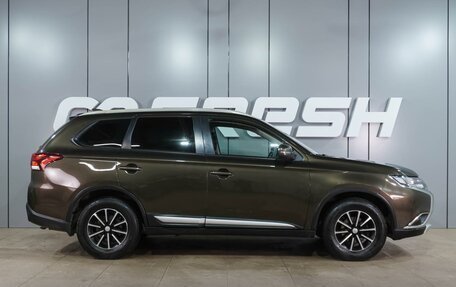 Mitsubishi Outlander III рестайлинг 3, 2017 год, 1 799 000 рублей, 5 фотография