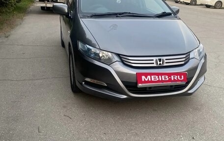 Honda Insight II рестайлинг, 2010 год, 750 000 рублей, 4 фотография
