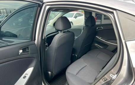 Hyundai Solaris II рестайлинг, 2011 год, 1 049 000 рублей, 17 фотография