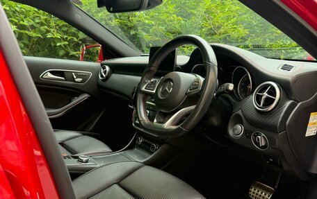 Mercedes-Benz A-Класс, 2016 год, 1 499 000 рублей, 29 фотография