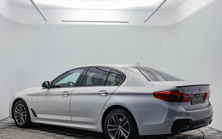 BMW 5 серия, 2018 год, 3 890 000 рублей, 3 фотография
