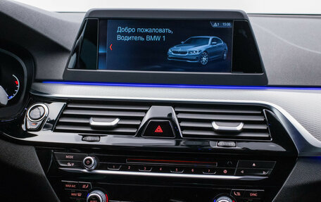 BMW 5 серия, 2018 год, 3 890 000 рублей, 15 фотография