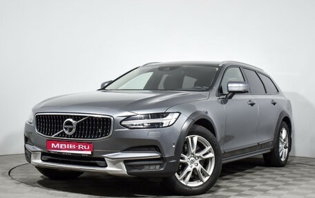 Volvo V90 Cross Country I рестайлинг, 2017 год, 2 990 000 рублей, 1 фотография