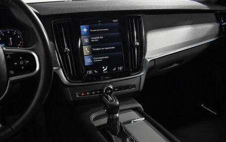 Volvo V90 Cross Country I рестайлинг, 2017 год, 2 990 000 рублей, 22 фотография