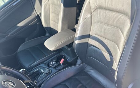 Volkswagen Tiguan II, 2018 год, 2 850 000 рублей, 7 фотография