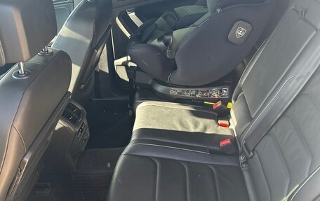 Volkswagen Tiguan II, 2018 год, 2 850 000 рублей, 10 фотография