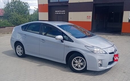 Toyota Prius, 2010 год, 1 350 000 рублей, 1 фотография