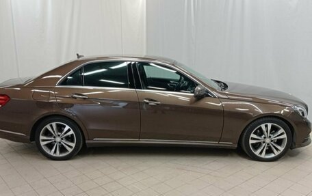 Mercedes-Benz E-Класс, 2014 год, 2 250 000 рублей, 2 фотография