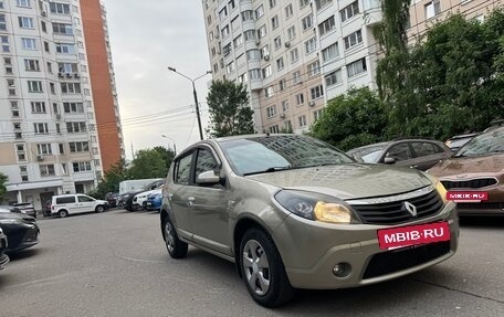 Renault Sandero I, 2012 год, 565 000 рублей, 2 фотография
