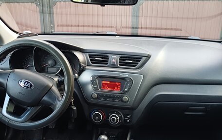 KIA Rio III рестайлинг, 2012 год, 695 000 рублей, 4 фотография