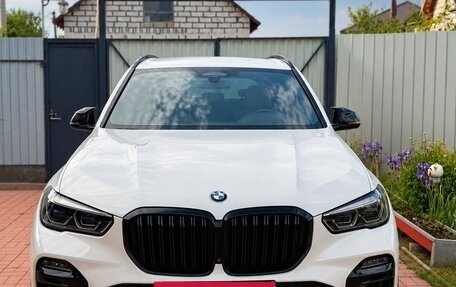 BMW X5, 2019 год, 8 100 000 рублей, 2 фотография