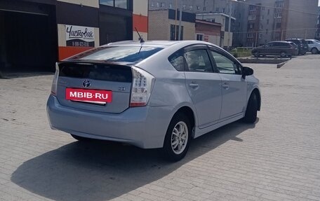 Toyota Prius, 2010 год, 1 350 000 рублей, 2 фотография