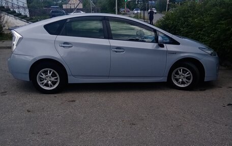 Toyota Prius, 2010 год, 1 350 000 рублей, 8 фотография