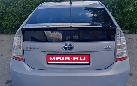 Toyota Prius, 2010 год, 1 350 000 рублей, 10 фотография