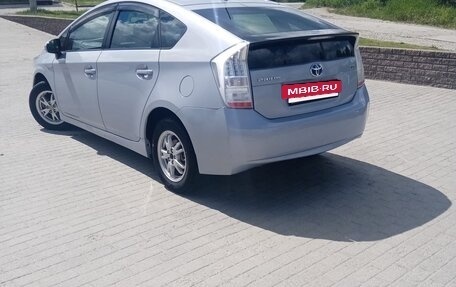 Toyota Prius, 2010 год, 1 350 000 рублей, 20 фотография