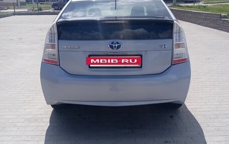 Toyota Prius, 2010 год, 1 350 000 рублей, 19 фотография