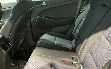 Hyundai Tucson III, 2018 год, 2 250 000 рублей, 22 фотография