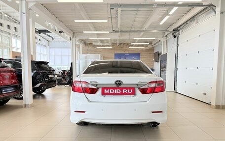 Toyota Camry, 2013 год, 1 749 000 рублей, 5 фотография
