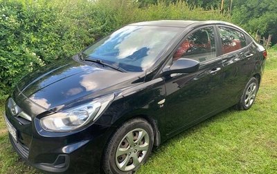 Hyundai Solaris II рестайлинг, 2011 год, 810 000 рублей, 1 фотография