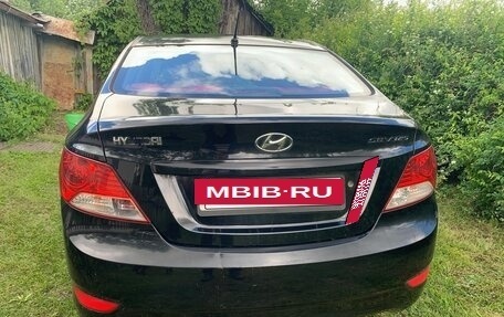 Hyundai Solaris II рестайлинг, 2011 год, 810 000 рублей, 4 фотография