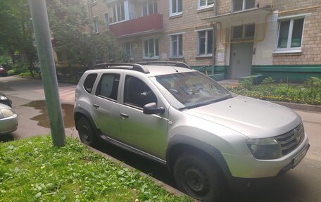 Renault Duster I рестайлинг, 2014 год, 890 000 рублей, 3 фотография