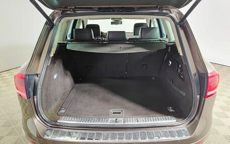 Volkswagen Touareg III, 2010 год, 1 950 000 рублей, 12 фотография