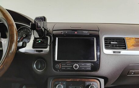 Volkswagen Touareg III, 2010 год, 1 950 000 рублей, 18 фотография
