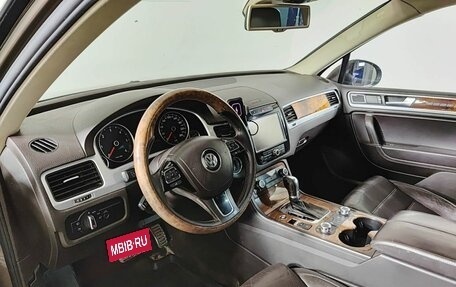Volkswagen Touareg III, 2010 год, 1 950 000 рублей, 20 фотография