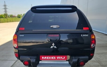 Mitsubishi L200 IV рестайлинг, 2008 год, 1 650 000 рублей, 6 фотография
