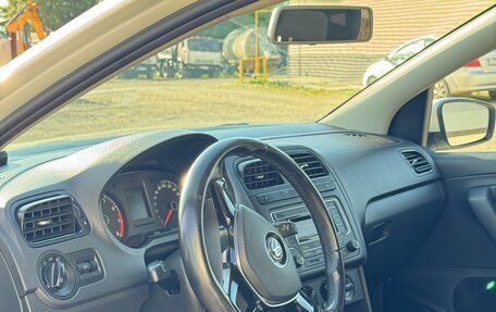 Volkswagen Polo VI (EU Market), 2017 год, 1 280 000 рублей, 7 фотография