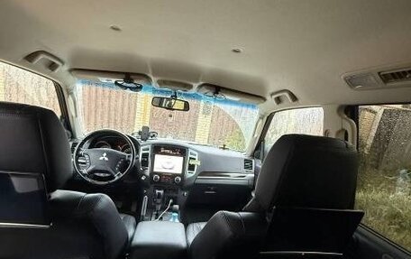 Mitsubishi Pajero IV, 2019 год, 4 099 000 рублей, 18 фотография