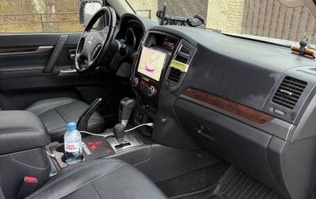 Mitsubishi Pajero IV, 2019 год, 4 099 000 рублей, 21 фотография