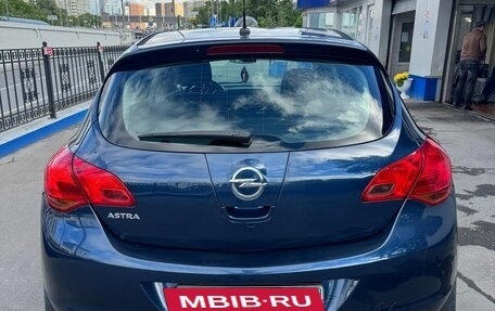 Opel Astra J, 2011 год, 720 000 рублей, 7 фотография