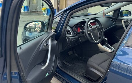 Opel Astra J, 2011 год, 720 000 рублей, 16 фотография