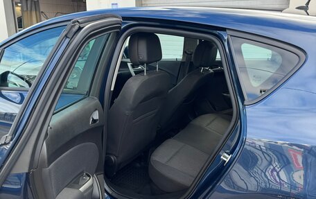 Opel Astra J, 2011 год, 720 000 рублей, 21 фотография