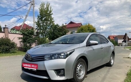 Toyota Corolla, 2013 год, 1 030 000 рублей, 9 фотография