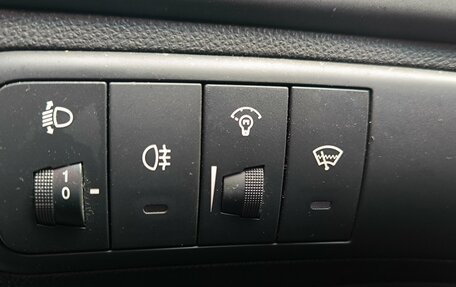 KIA Magentis II рестайлинг, 2010 год, 650 000 рублей, 11 фотография