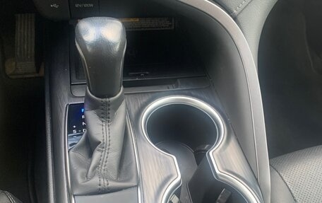 Toyota Camry, 2021 год, 3 600 000 рублей, 8 фотография