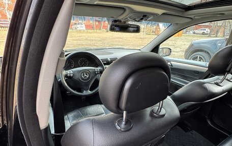 Mercedes-Benz C-Класс, 2005 год, 670 000 рублей, 18 фотография