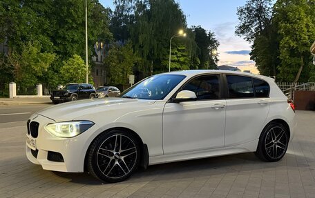 BMW 1 серия, 2012 год, 1 400 000 рублей, 2 фотография