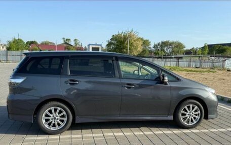 Toyota Wish II, 2012 год, 1 050 000 рублей, 1 фотография