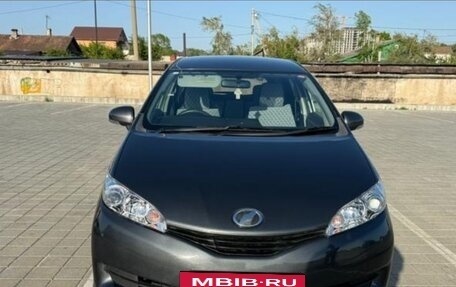 Toyota Wish II, 2012 год, 1 050 000 рублей, 4 фотография