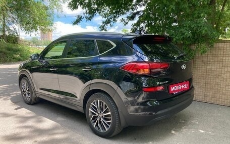 Hyundai Tucson III, 2019 год, 2 000 000 рублей, 3 фотография