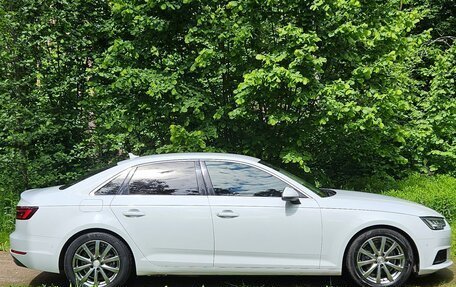 Audi A4, 2018 год, 1 900 000 рублей, 4 фотография