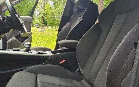Audi A4, 2018 год, 1 900 000 рублей, 16 фотография