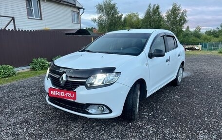 Renault Logan II, 2016 год, 550 000 рублей, 2 фотография
