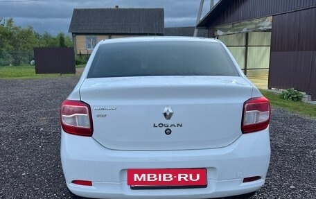 Renault Logan II, 2016 год, 550 000 рублей, 3 фотография