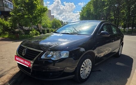 Volkswagen Passat B6, 2008 год, 650 000 рублей, 2 фотография